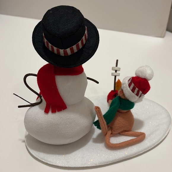 Annalee campfire contribution, snowman and mouse. 2011 edition. - Picture 6 of 6